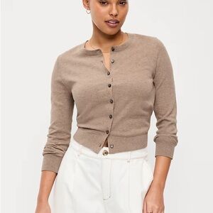 Old Navy SoSoft Lite Cropped Crew-Neck Cardigan Women's Brown Button-Up Cardigan